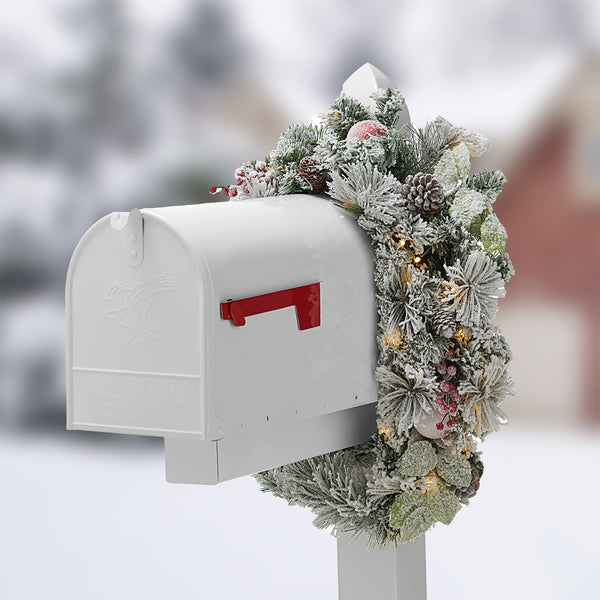 Pre-Lit Mailbox Wreath