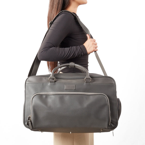 Leather Weekender Bag with Detachable Shoulder Strap
