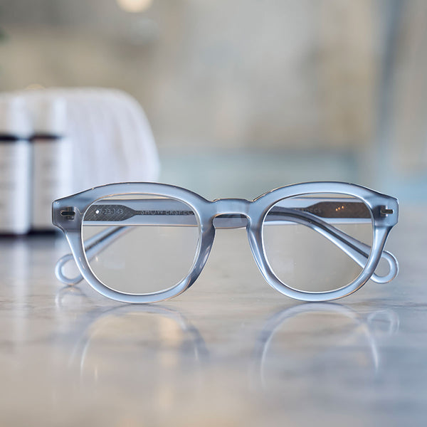 Fog-Free Shower Readers