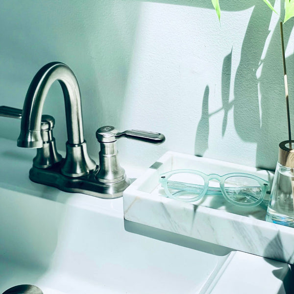 Fog-Free Shower Readers