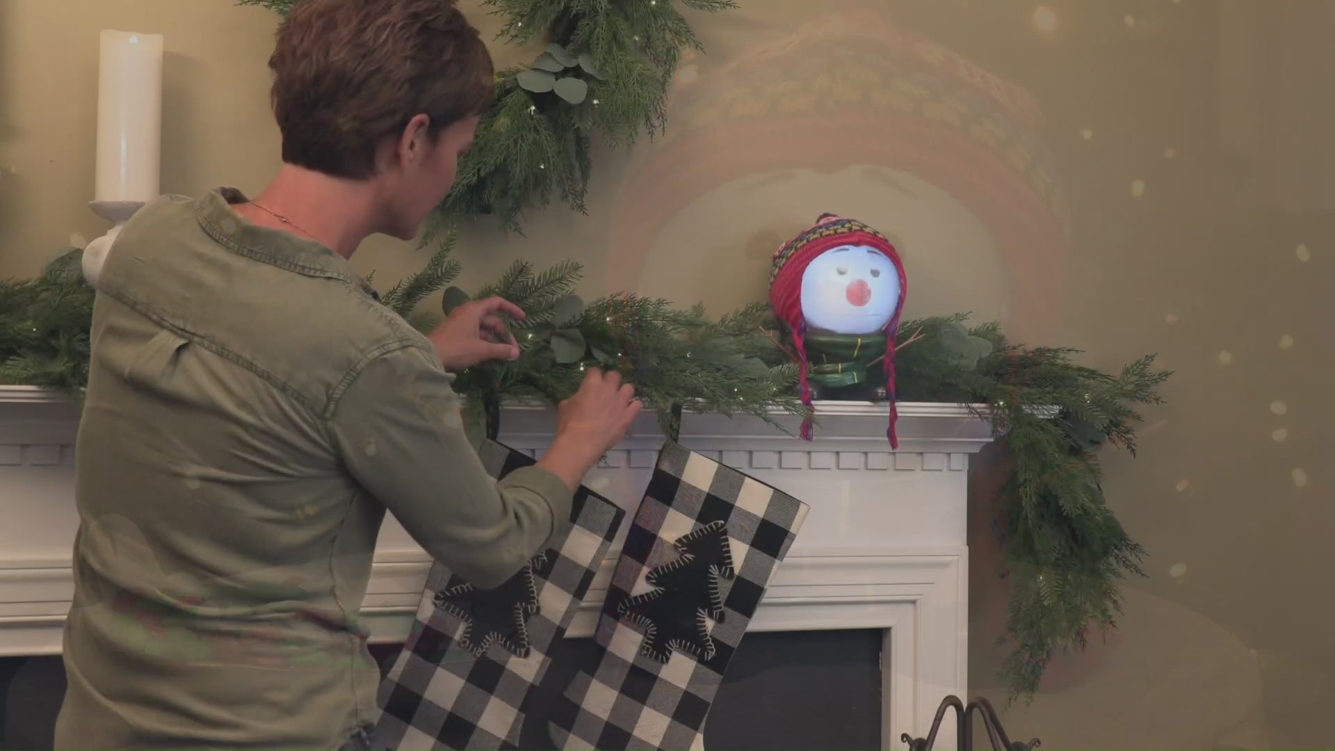 Animated Talking Snowman – Sharper Image