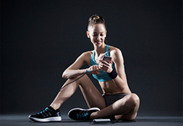 47pFxGRMUr8iB9XeoZ06fC