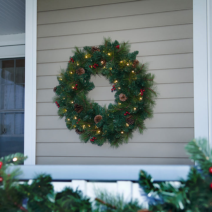30'' Cordless Pre-Lit Indoor/Outdoor Wreath
