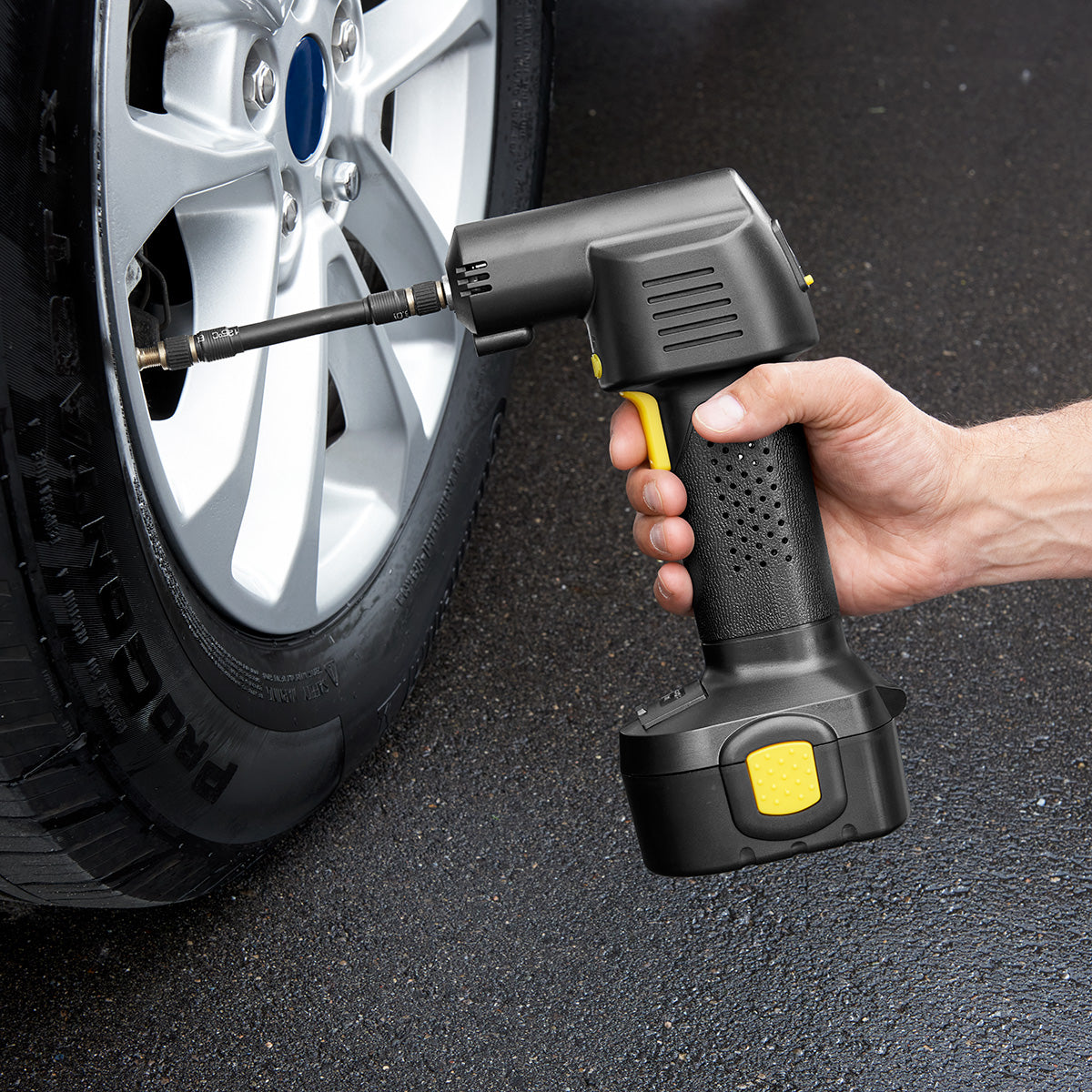 Cordless Auto Stop Tire Inflator by Sharper Image