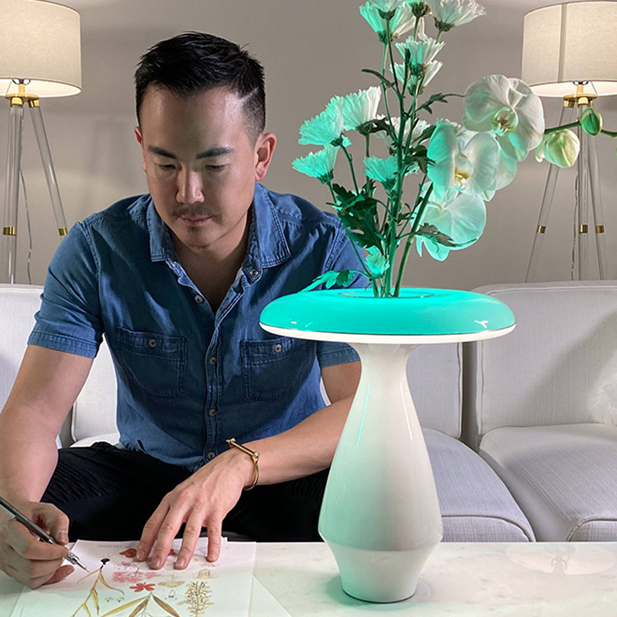 LED Ceramic Flower Vase – Sharper Image