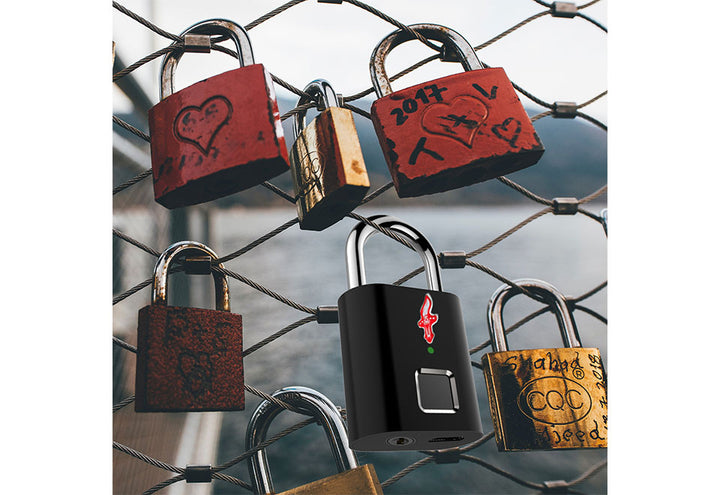 1KHqMNhRBcRaz13yJUyNEQ