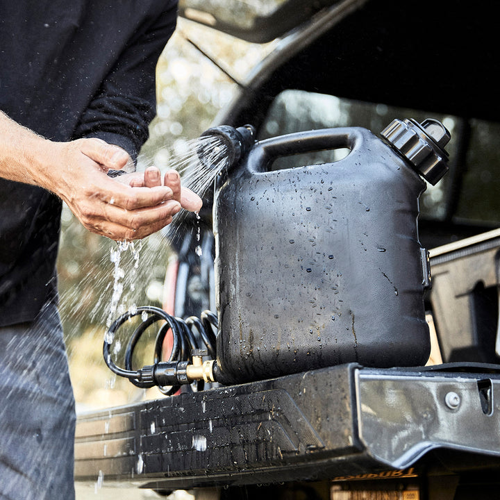 4u3CSpr8HoV9b17mR3mKaT