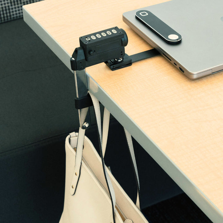 13QhAxJ7XOGwjGPzirJzFP