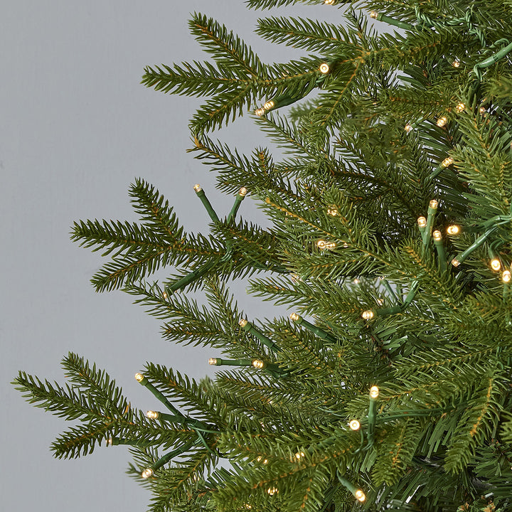 7.5' Pine Christmas Tree