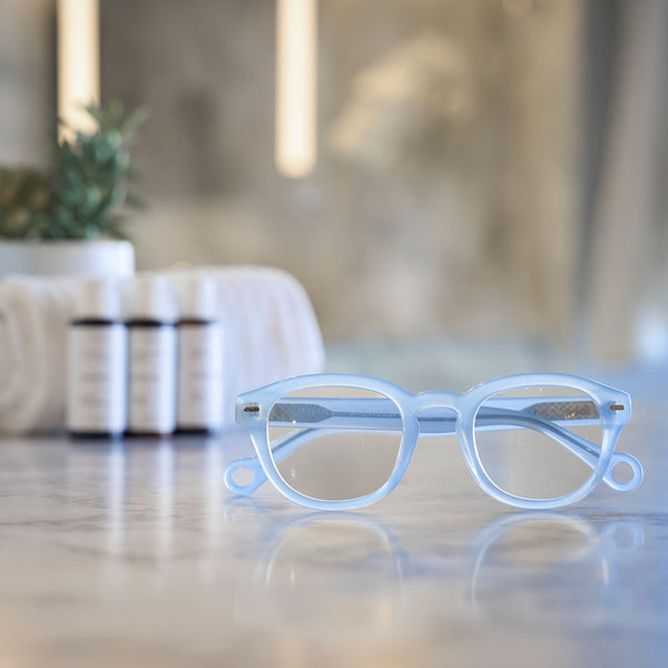 Fog-Free Shower Readers