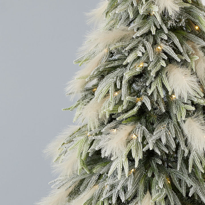 7.5' Pine and Pampas Christmas Tree