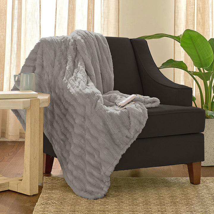 Oversized Faux Fur Heated Throw