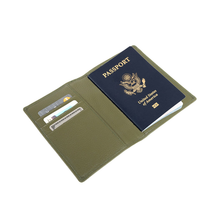 Brouk and Co Genuine Leather Stanford Passport Holder