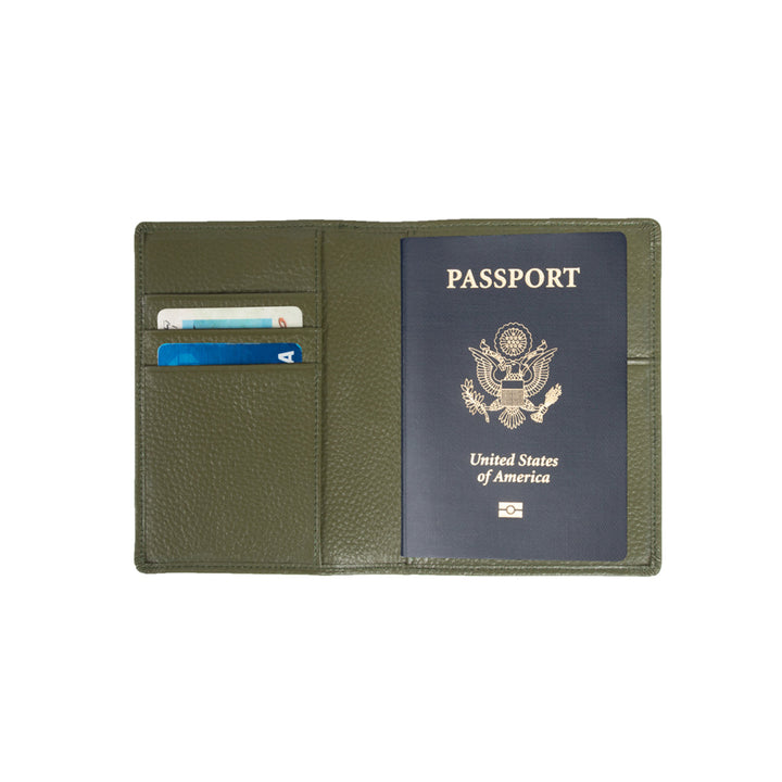Brouk and Co Genuine Leather Stanford Passport Holder