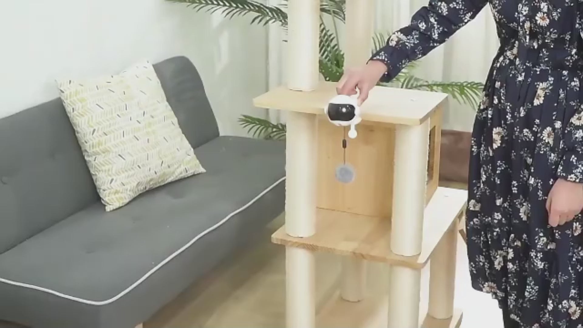 Self-Moving Interactive Cat Ball